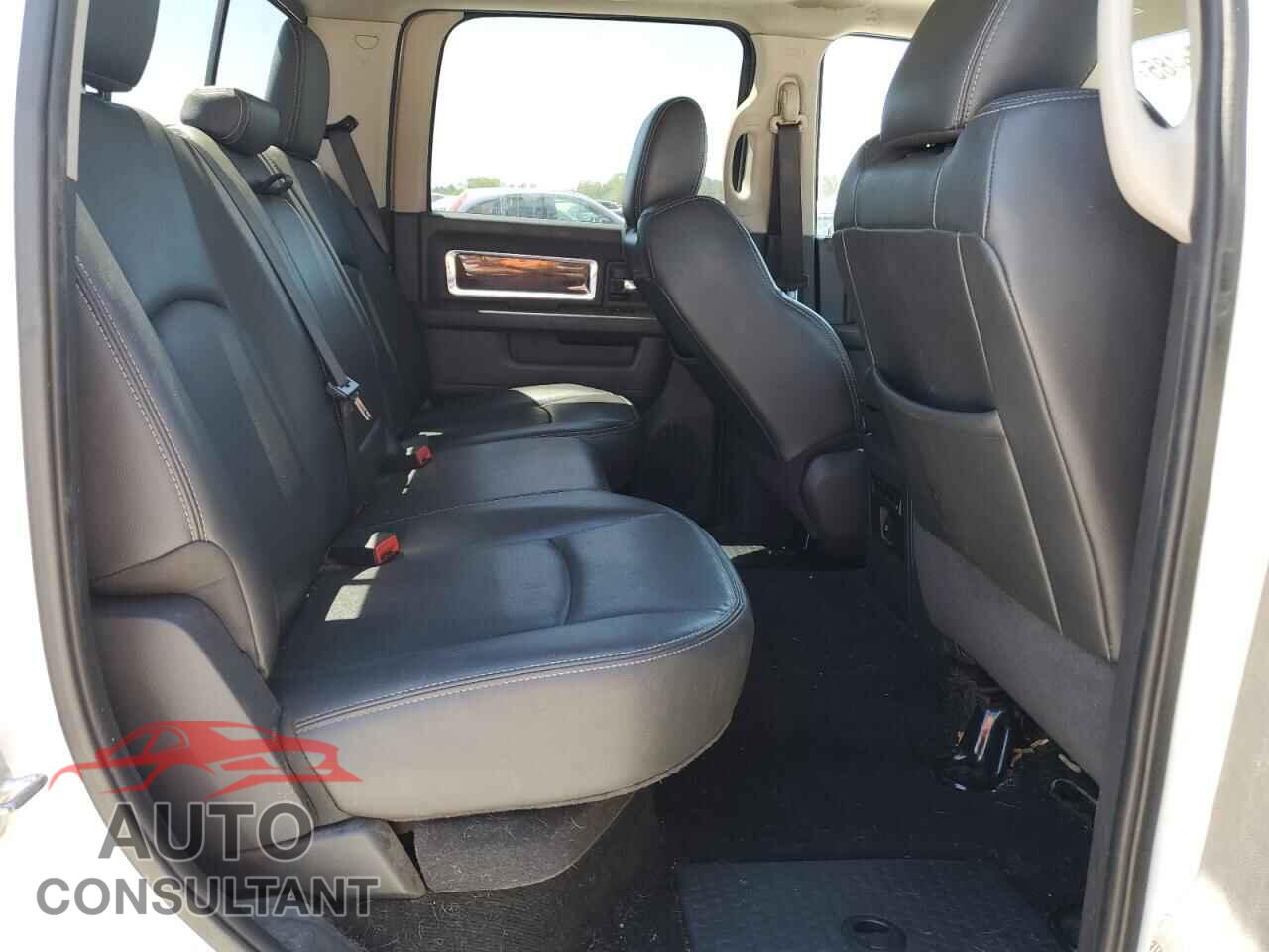 DODGE RAM 1500 2012 - 1C6RD7NT9CS109774