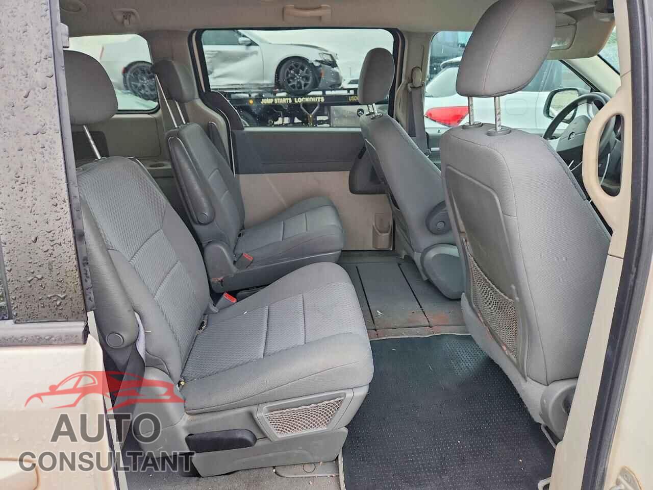 DODGE CARAVAN 2010 - 2D4RN4DE9AR119374