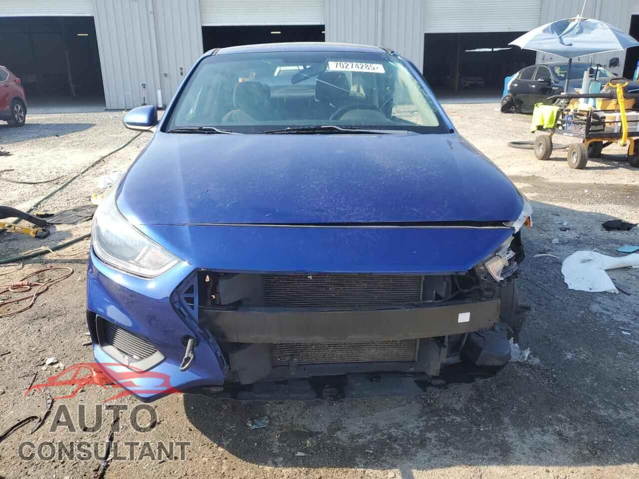 HYUNDAI ACCENT 2018 - 3KPC24A39JE015242