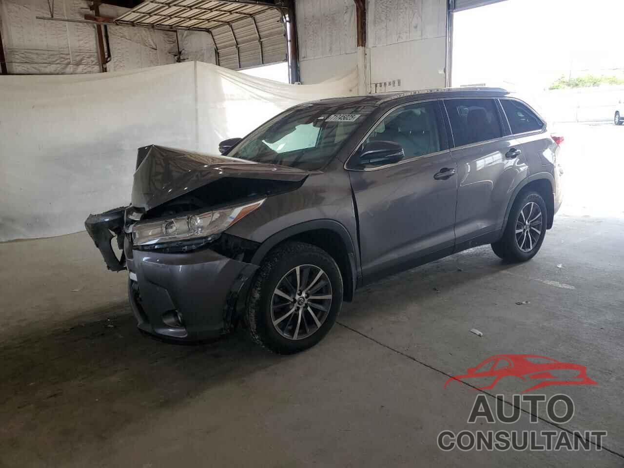 TOYOTA HIGHLANDER 2019 - 5TDJZRFH7KS712324