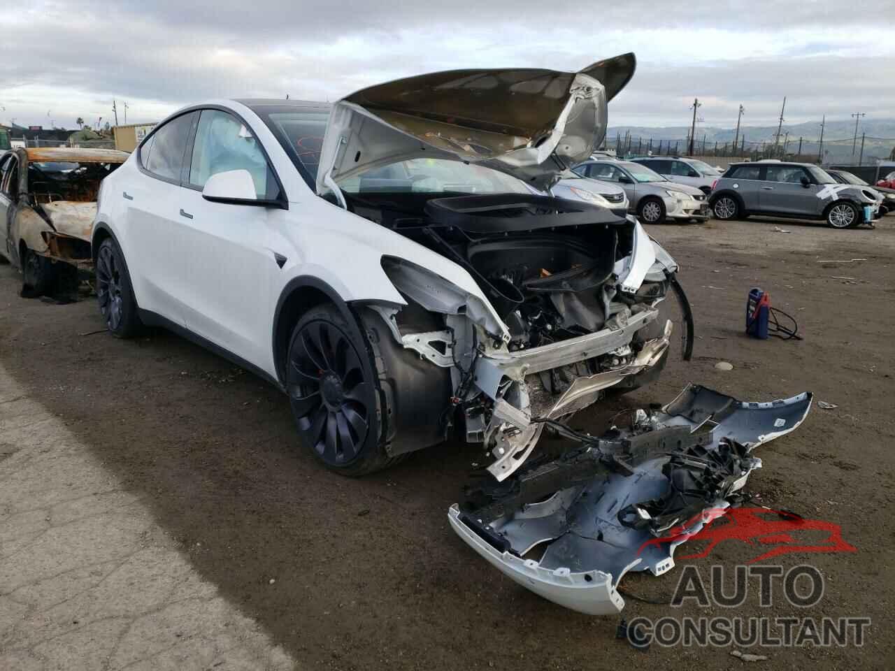 TESLA MODEL Y 2020 - 5YJYGDEF8LF023146