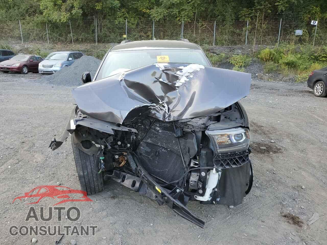 DODGE DURANGO 2018 - 1C4RDJDG7JC443352