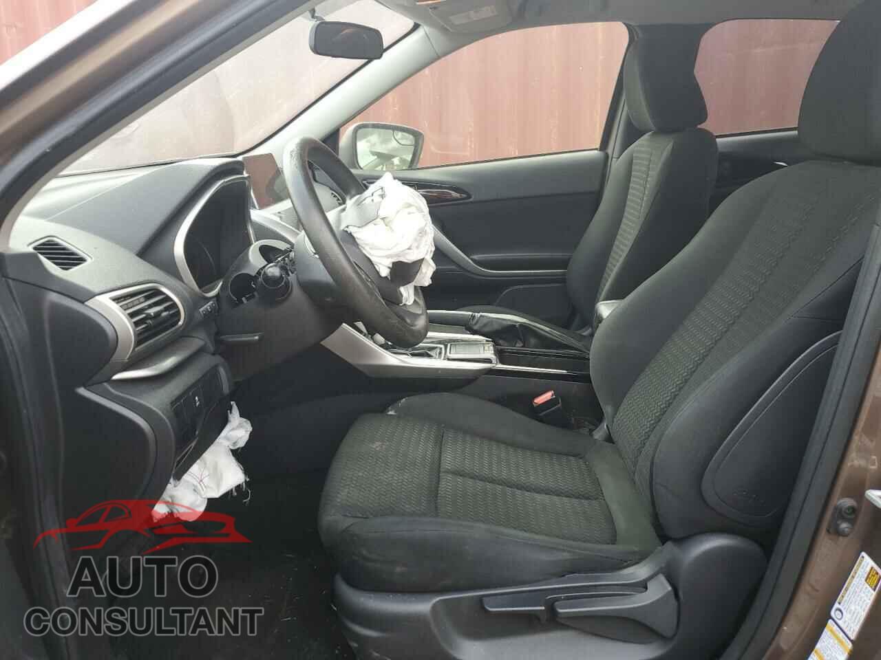 MITSUBISHI ECLIPSE 2018 - JA4AT4AAXJZ060532