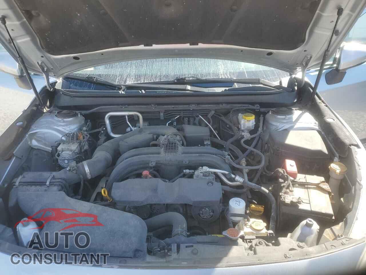 SUBARU OUTBACK 2018 - 4S4BSAHC8J3317091