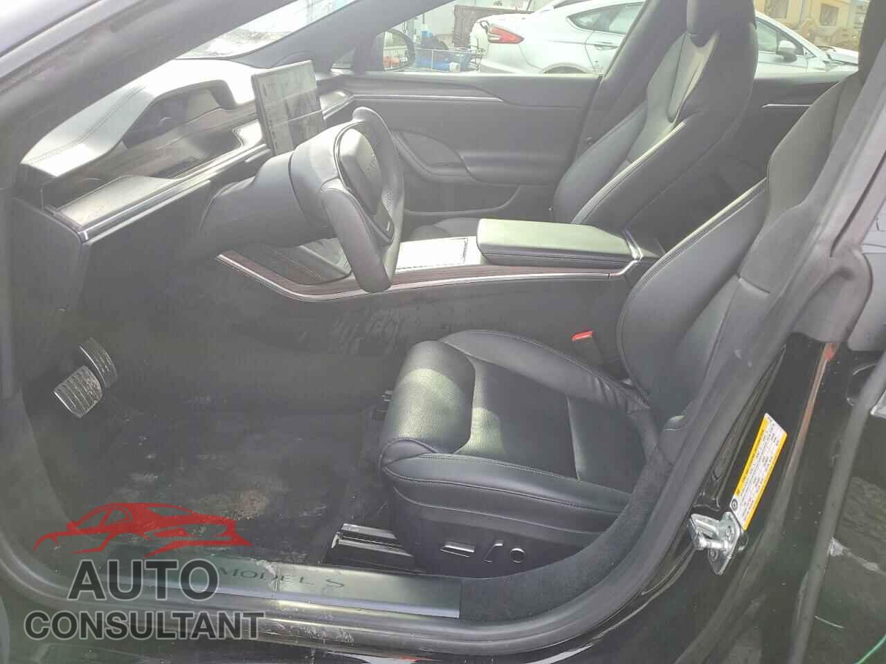 TESLA MODEL S 2022 - 5YJSA1E55NF477418