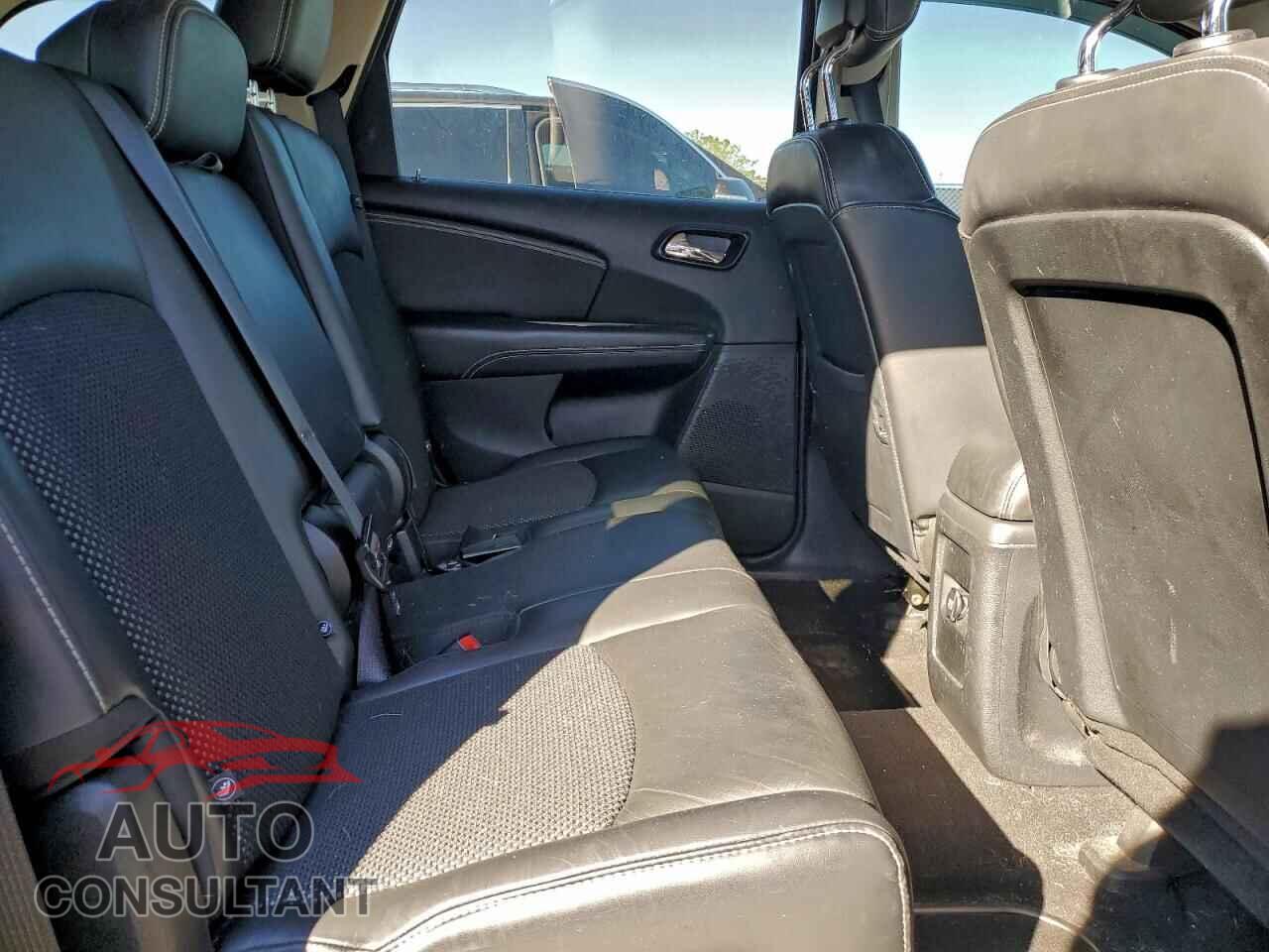 DODGE JOURNEY 2017 - 3C4PDCGG3HT590779