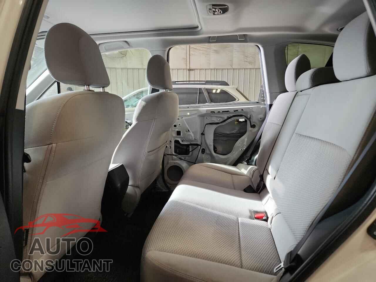 SUBARU FORESTER 2014 - JF2SJAEC4EH557177