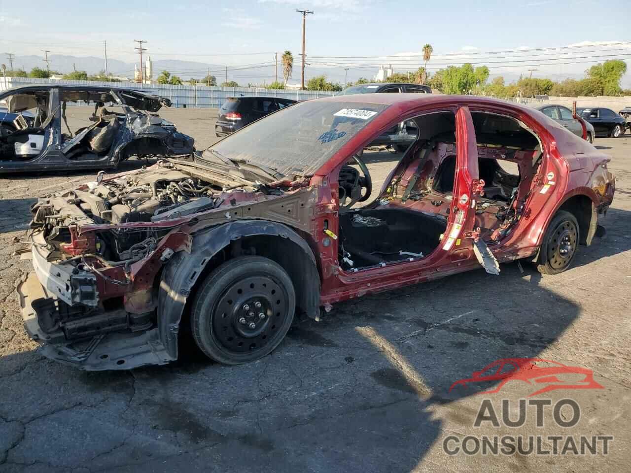 TOYOTA CAMRY 2018 - 4T1B11HK3JU651386