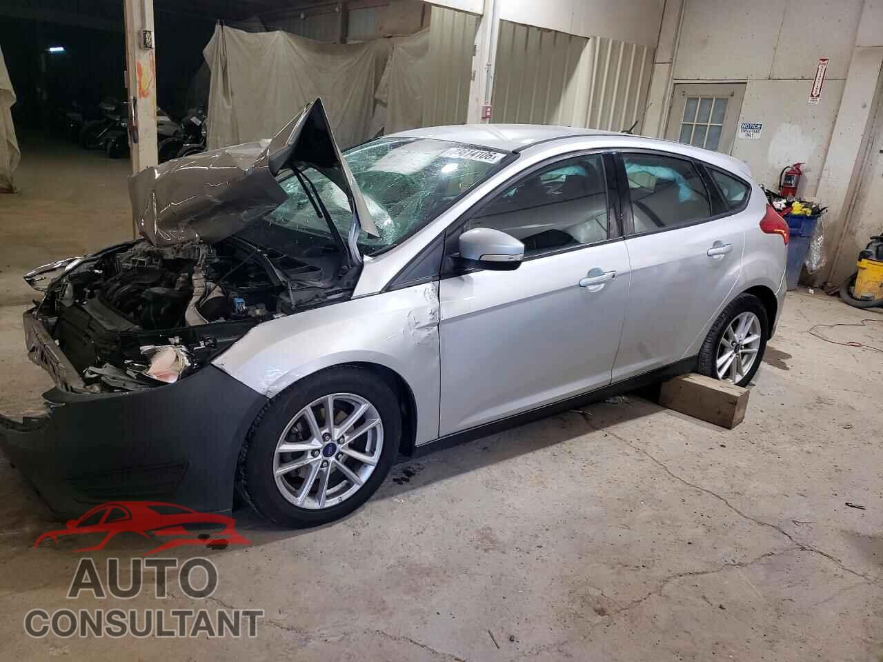 FORD FOCUS 2015 - 1FADP3K23FL351480