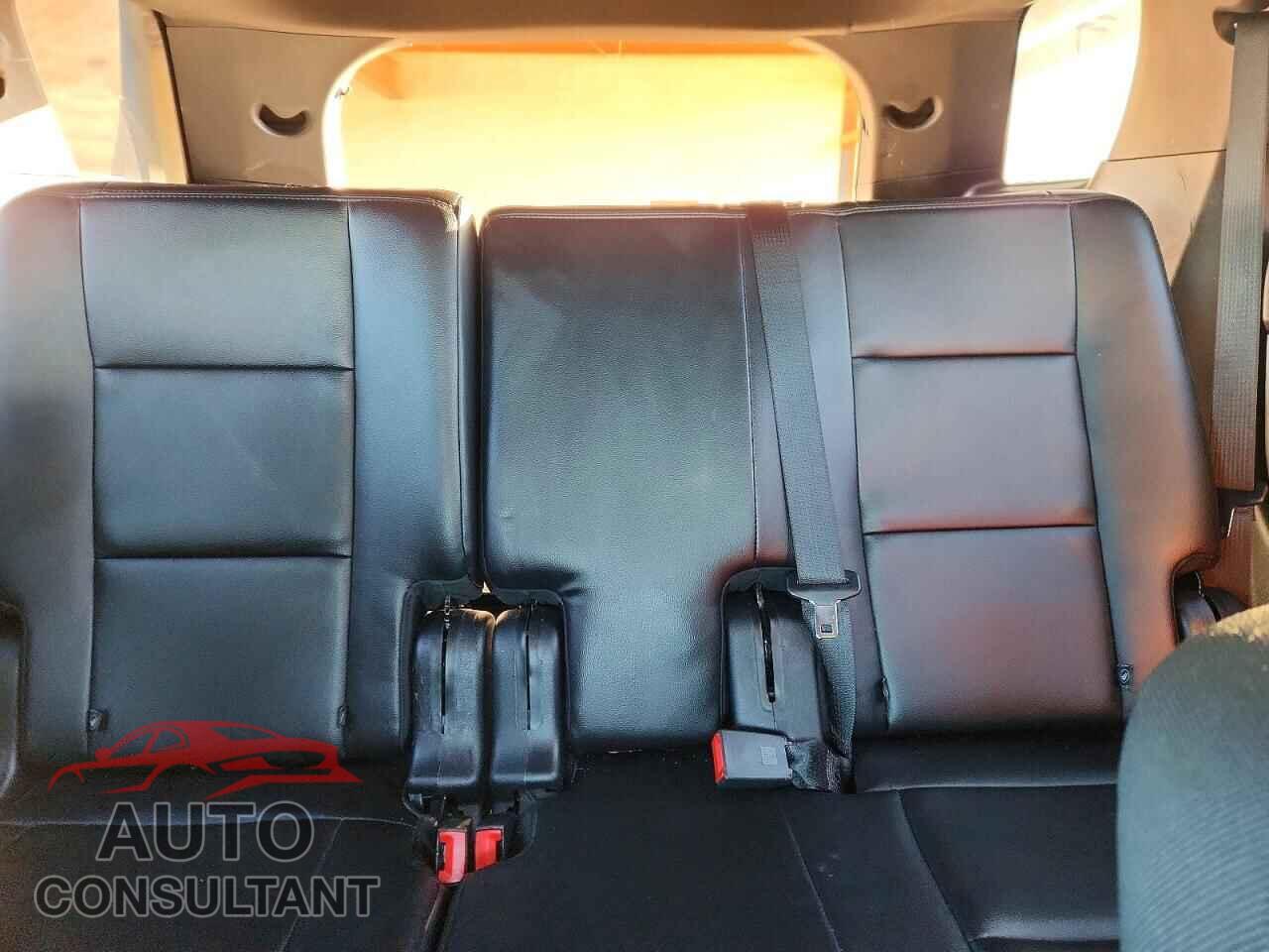 FORD EXPLORER 2017 - 1FM5K8AR2HGC86864