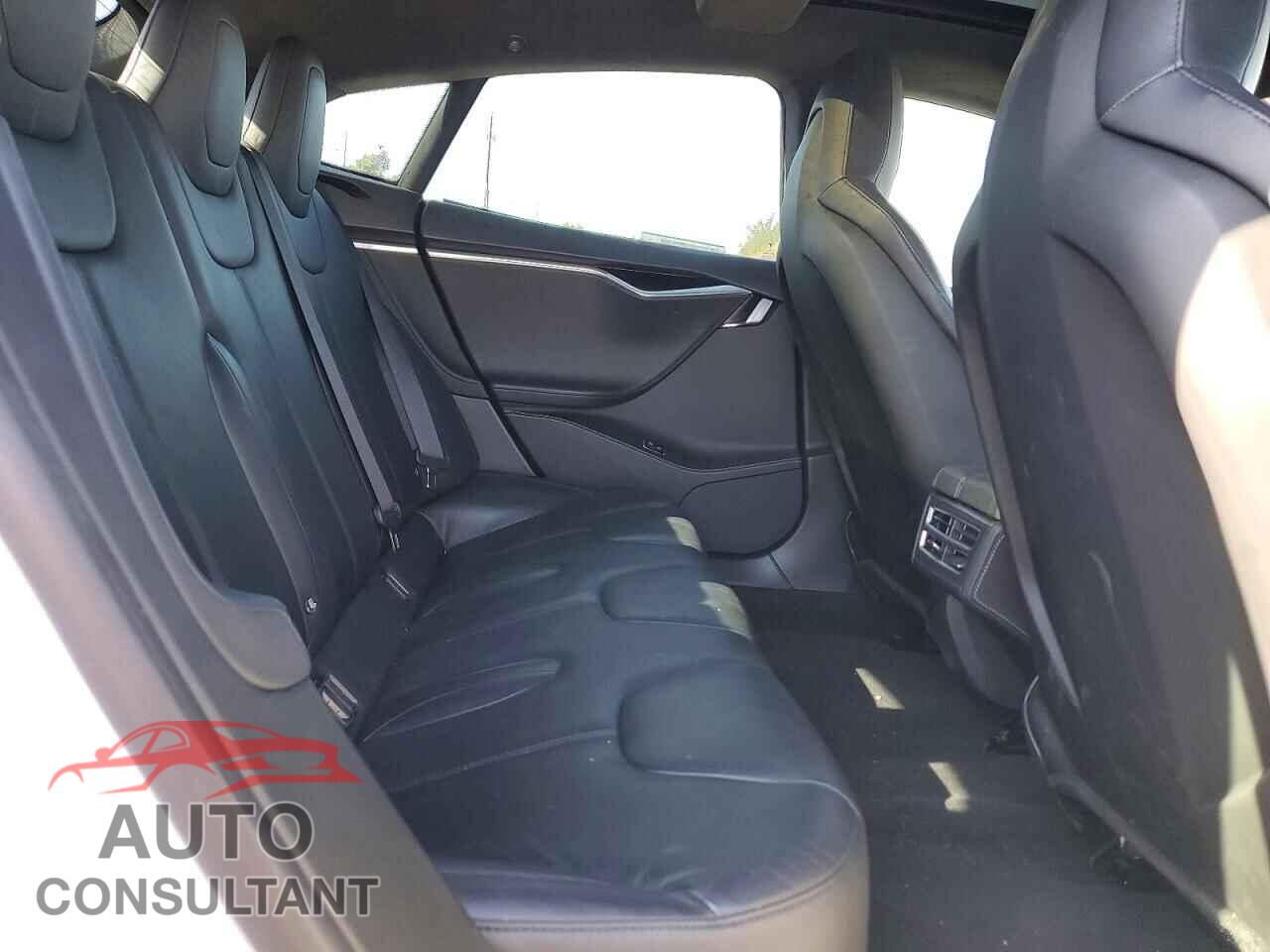 TESLA MODEL S 2015 - 5YJSA1H11FFP75474