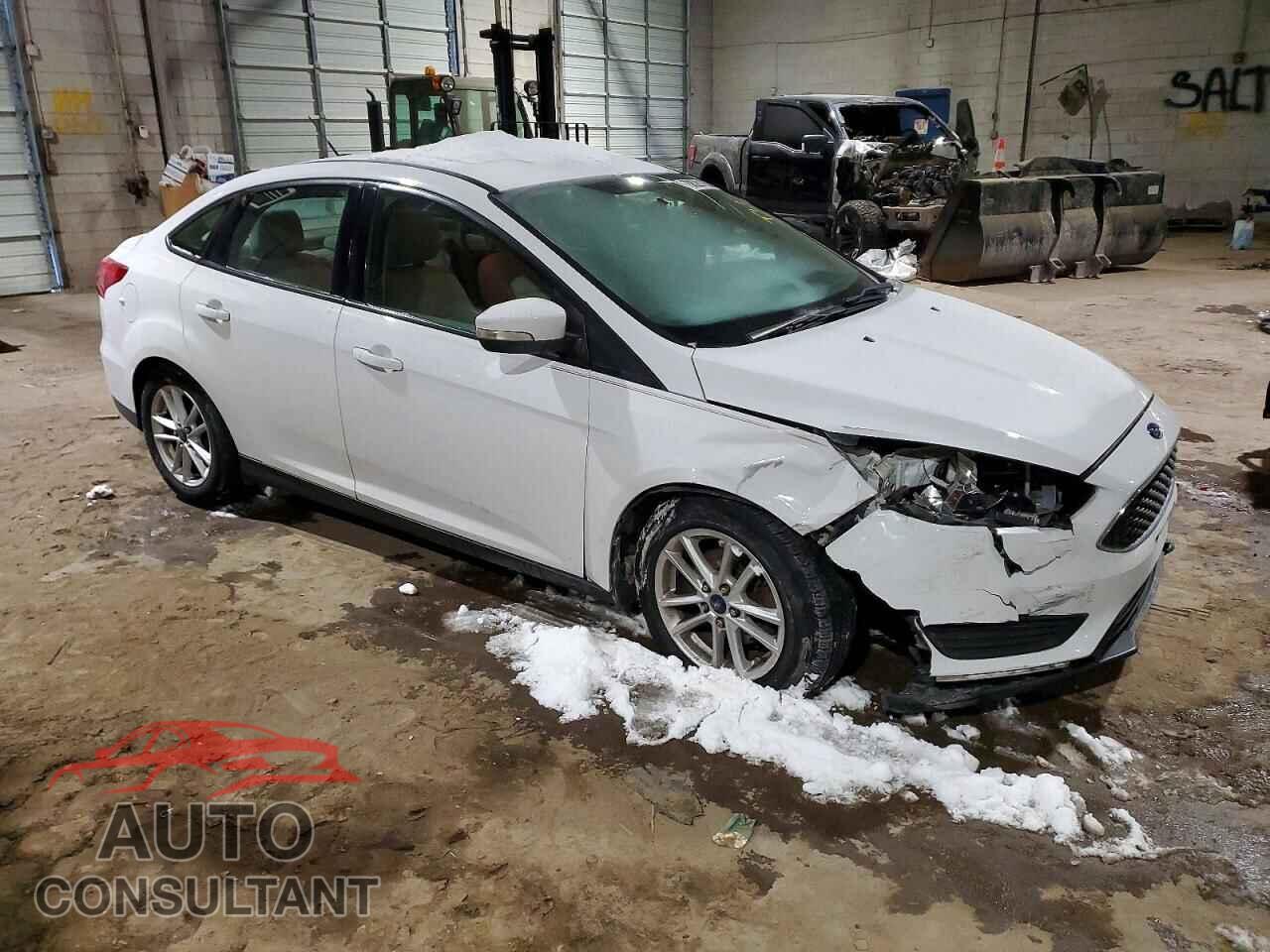 FORD FOCUS 2016 - 1FADP3F28GL359487