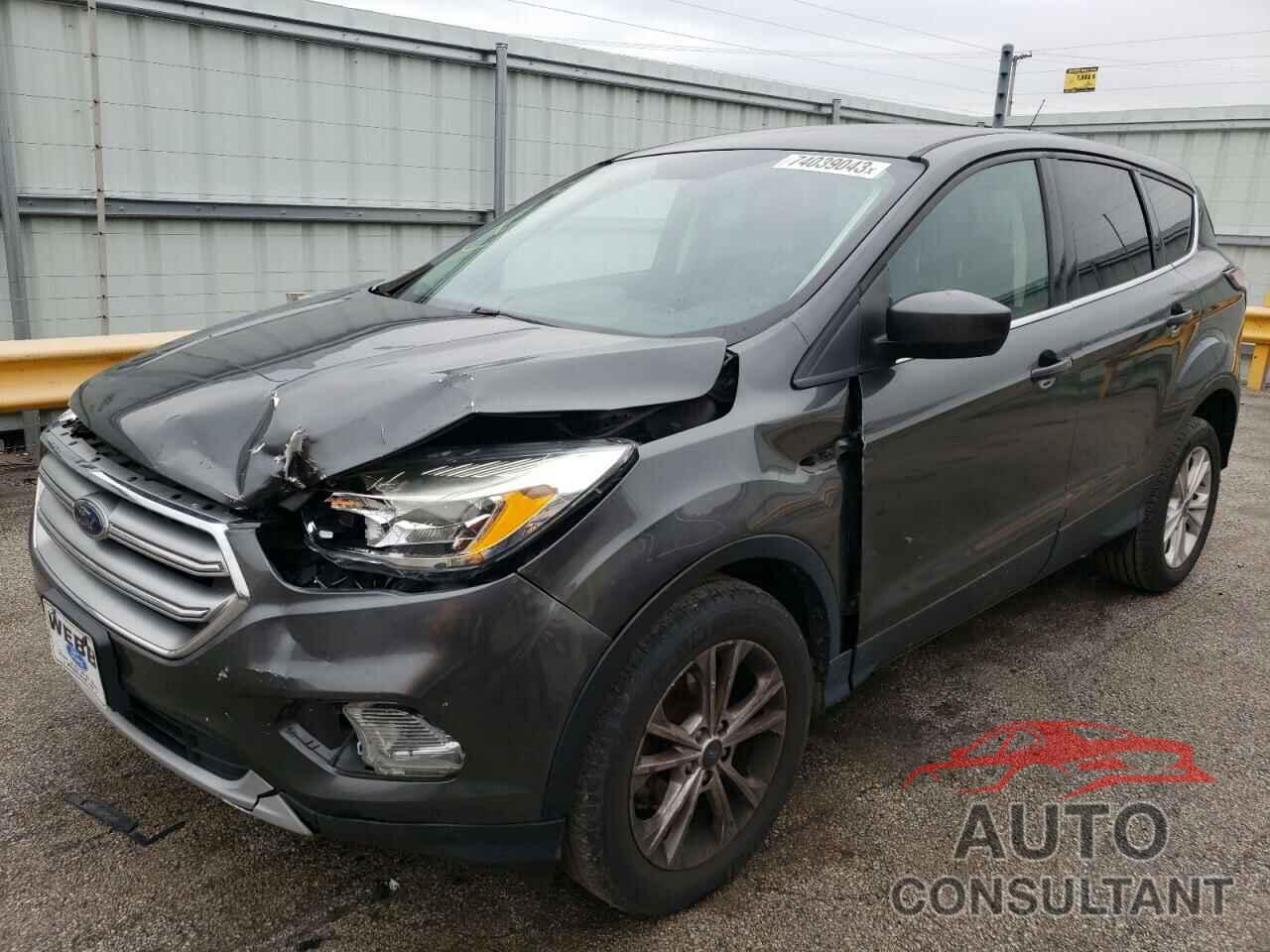 FORD ESCAPE 2017 - 1FMCU0GD6HUD05982