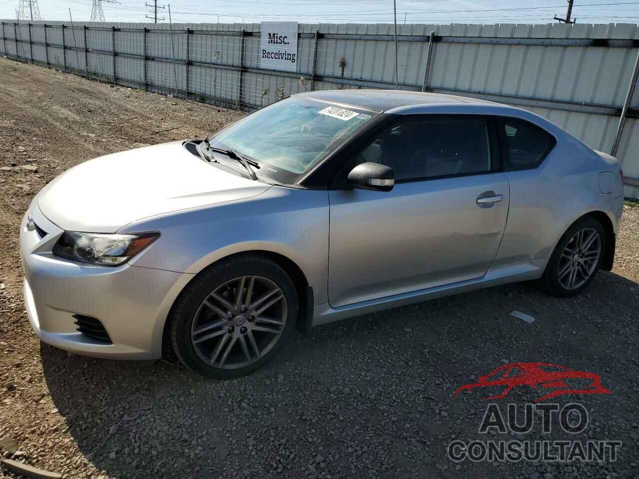 TOYOTA SCION 2011 - JTKJF5C78B3002856