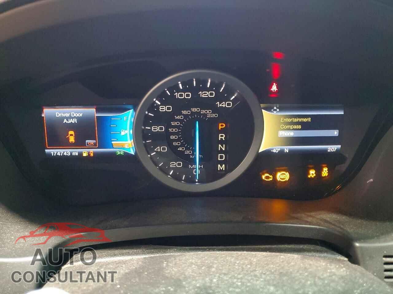 FORD EXPLORER 2015 - 1FM5K8D8XFGA05460