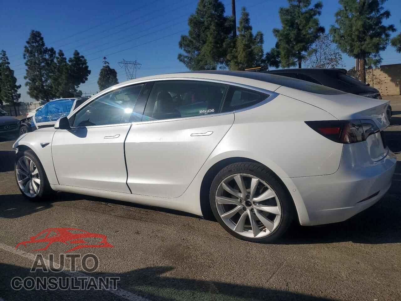 TESLA MODEL 3 2020 - 5YJ3E1EA8LF614662