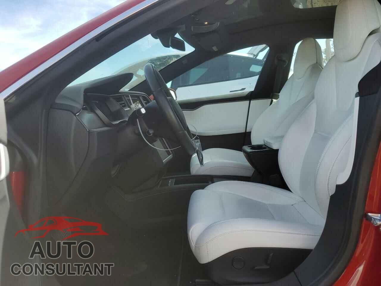TESLA MODEL S 2018 - 5YJSA1E26JF263943