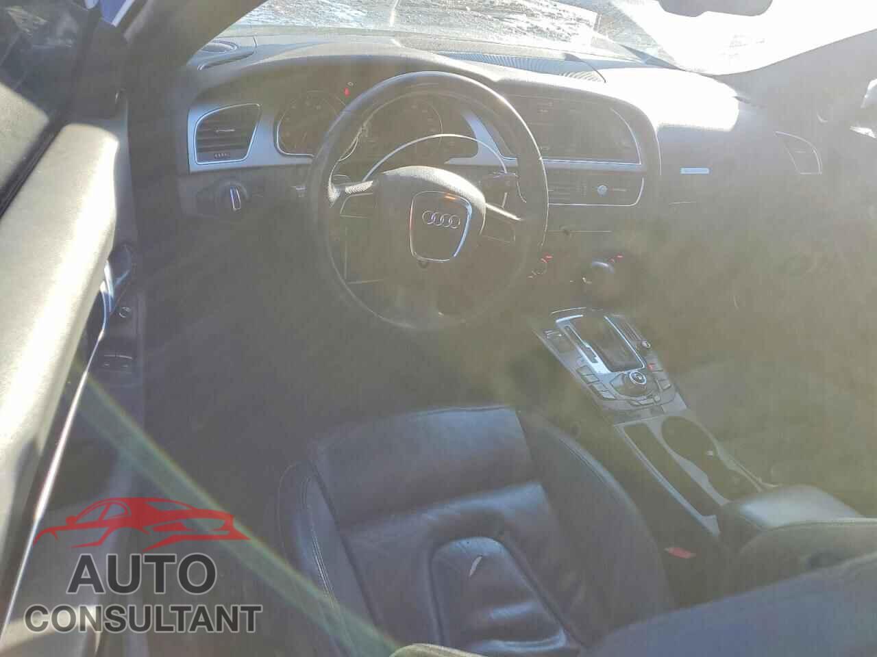 AUDI A5 2011 - WAULFAFR8BA044989