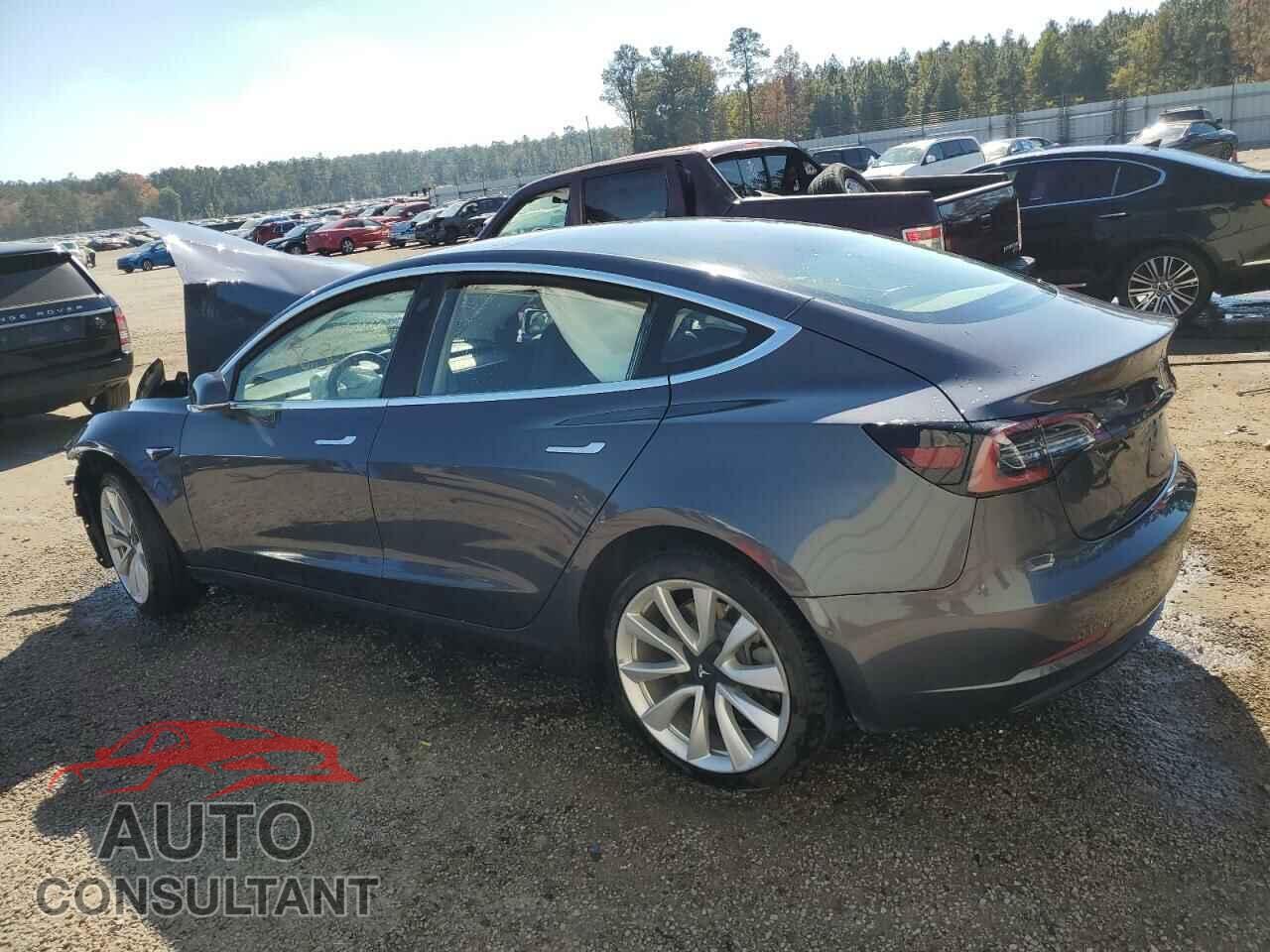 TESLA MODEL 3 2018 - 5YJ3E1EA1JF059390