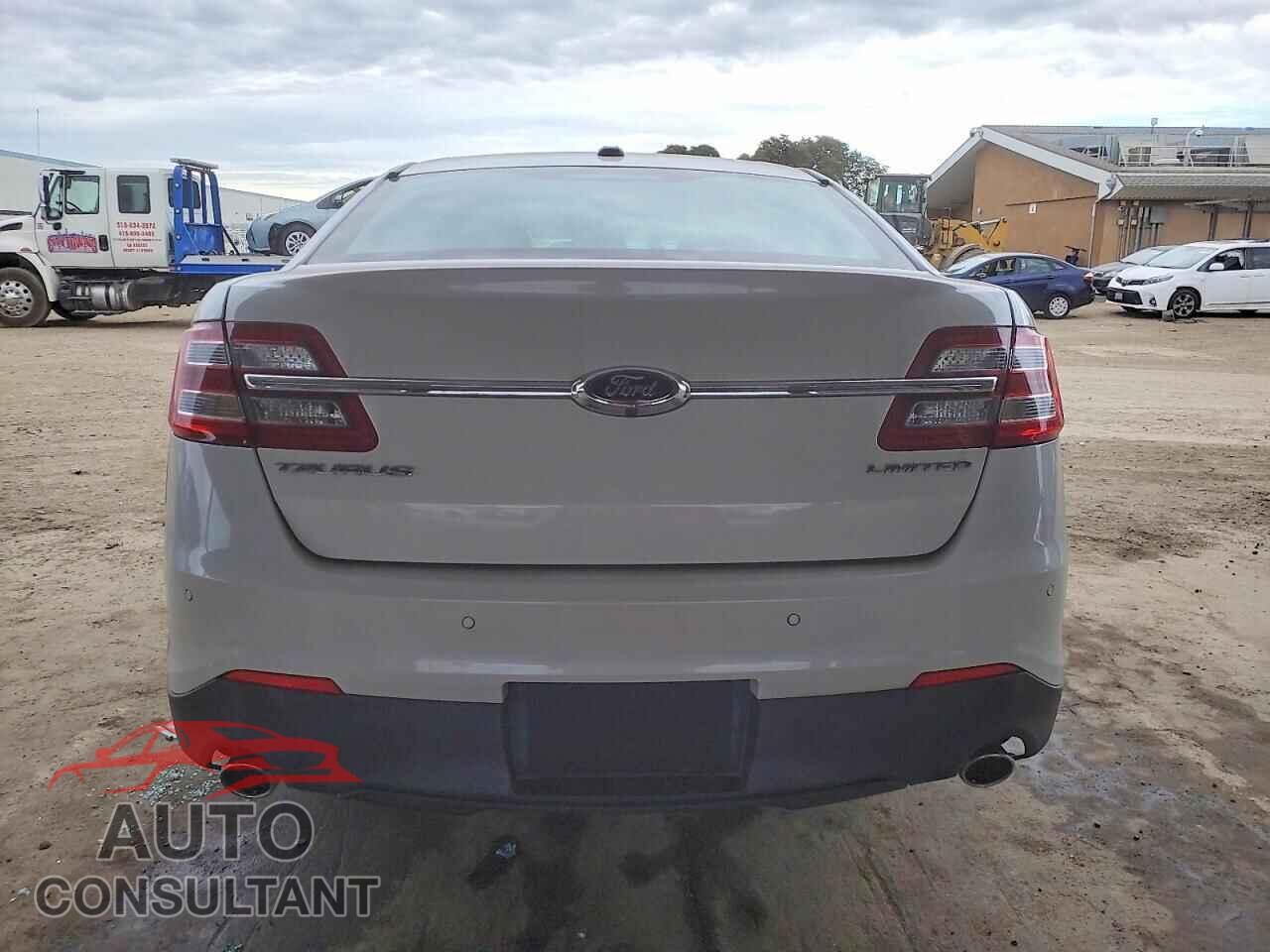 FORD TAURUS 2015 - 1FAHP2F8XFG102726