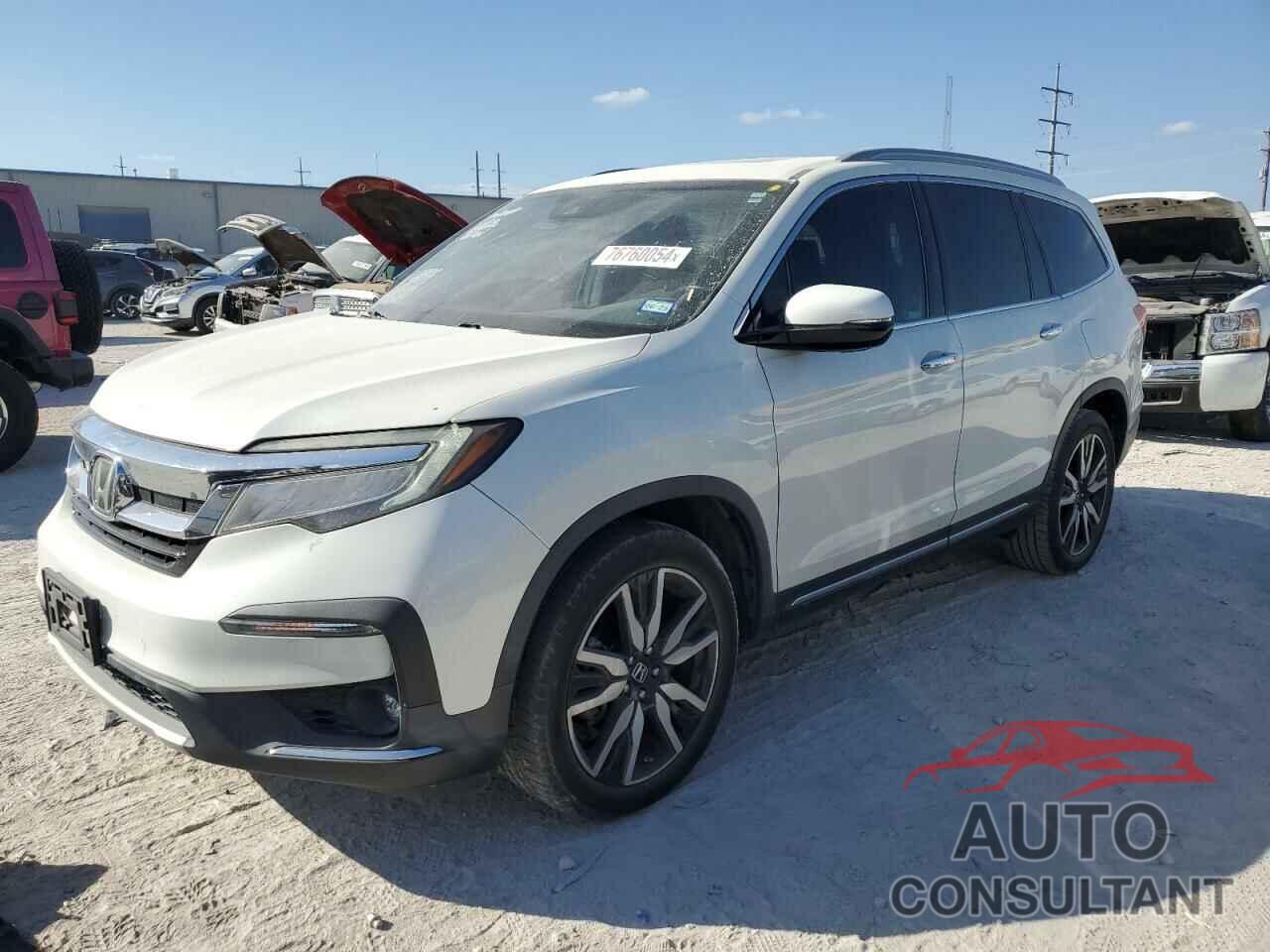 HONDA PILOT 2019 - 5FNYF6H00KB022187