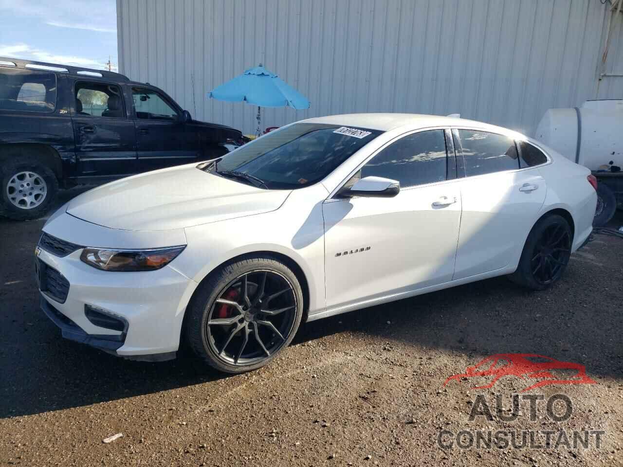 CHEVROLET MALIBU 2017 - 1G1ZE5ST2HF206208