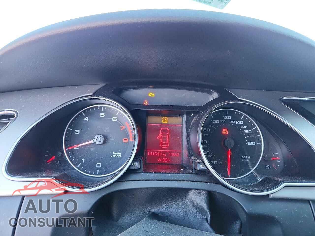 AUDI A5 2010 - WAURFAFR6AA030100