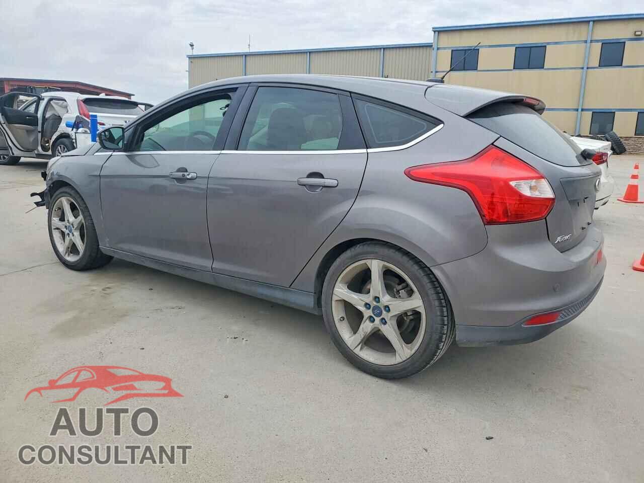 FORD FOCUS 2013 - 1FADP3N24DL271369
