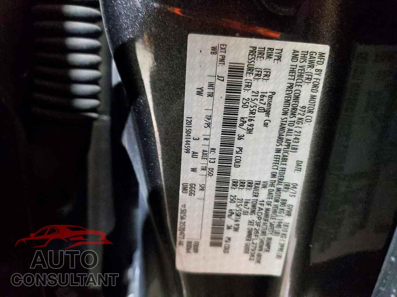 FORD FOCUS 2015 - 1FADP3F26FL279362