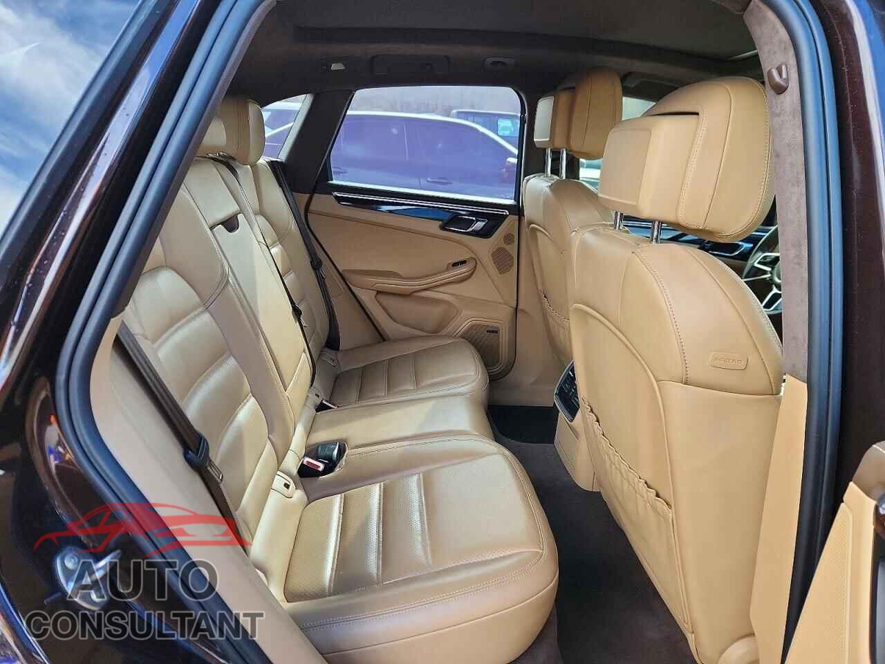PORSCHE MACAN 2016 - WP1AF2A50GLB94416