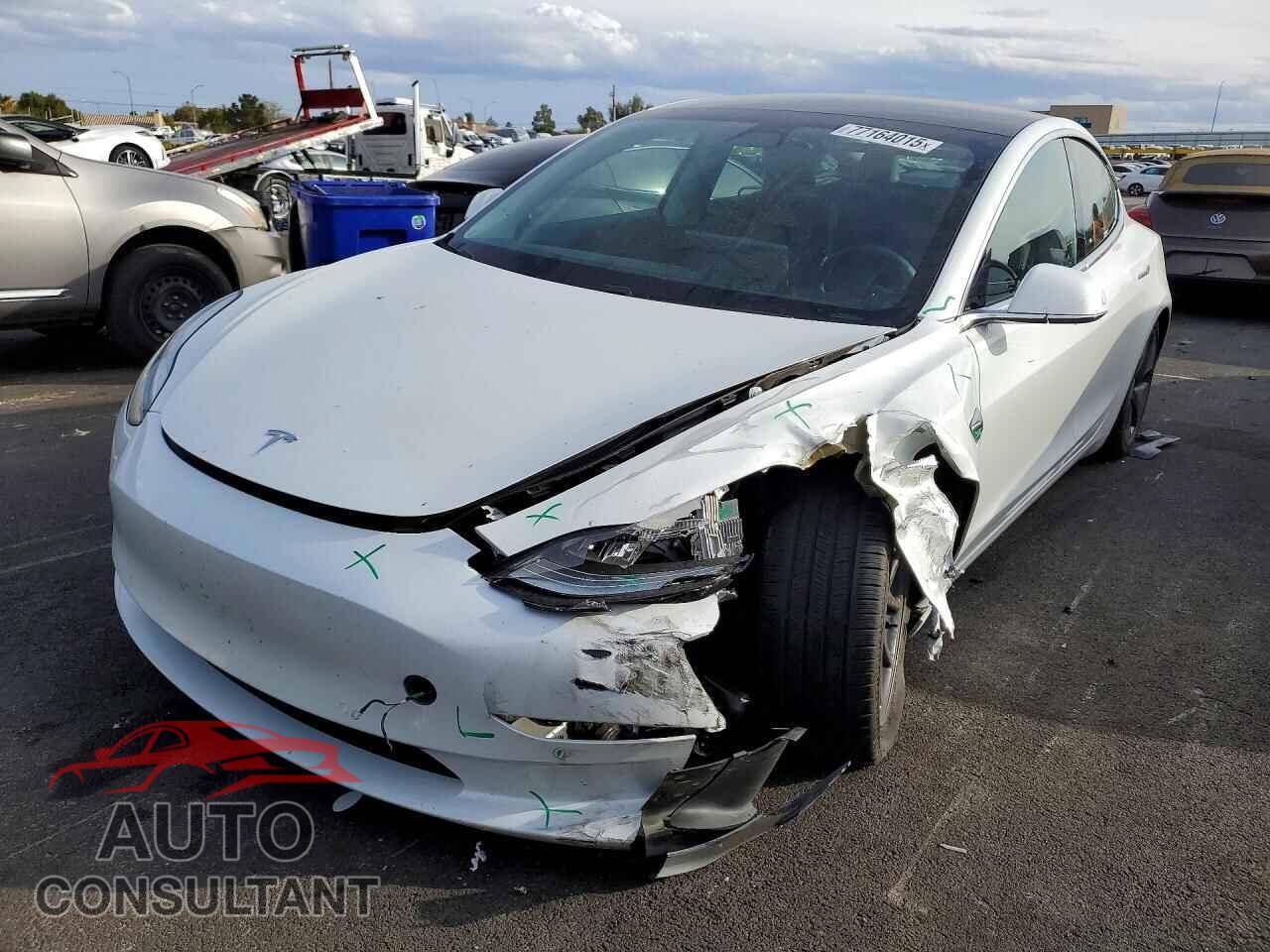 TESLA MODEL 3 2020 - 5YJ3E1EA5LF740302