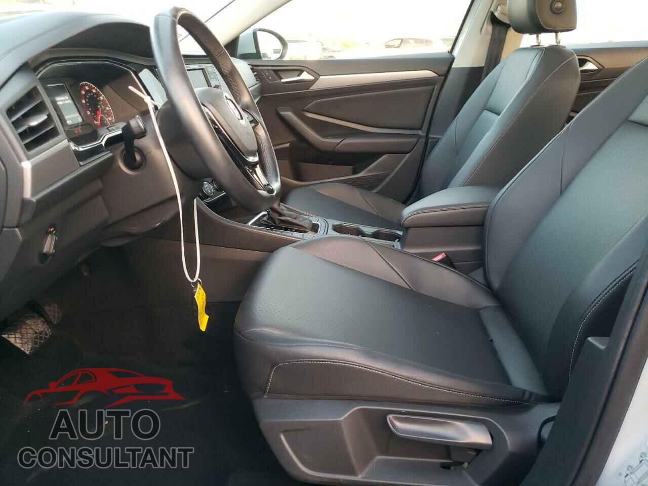VOLKSWAGEN JETTA 2019 - 3VWC57BU5KM123121