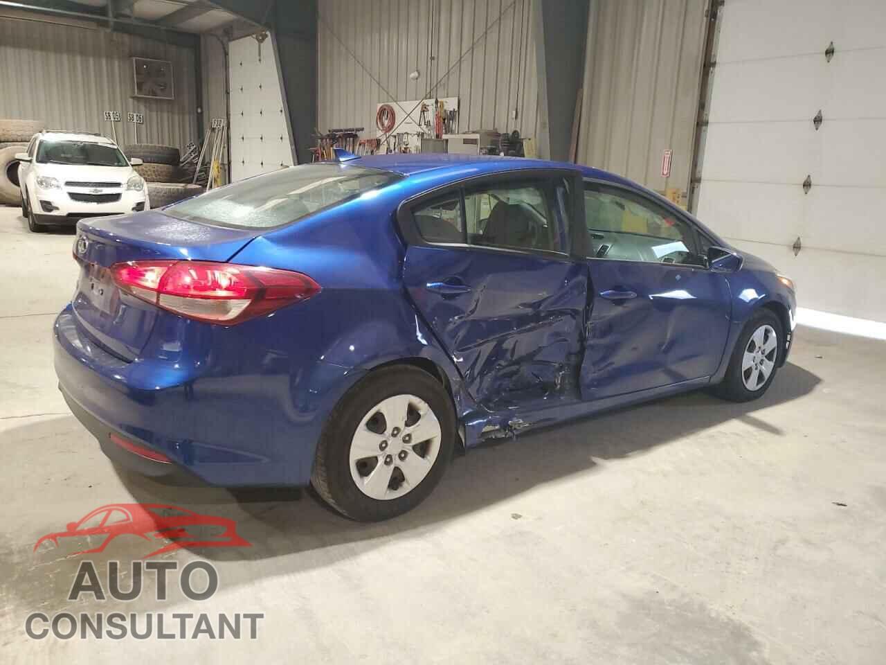 KIA FORTE 2017 - 3KPFL4A77HE088603