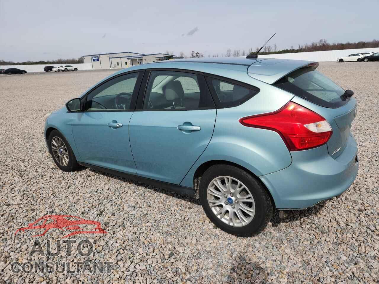 FORD FOCUS 2012 - 1FAHP3K26CL275248