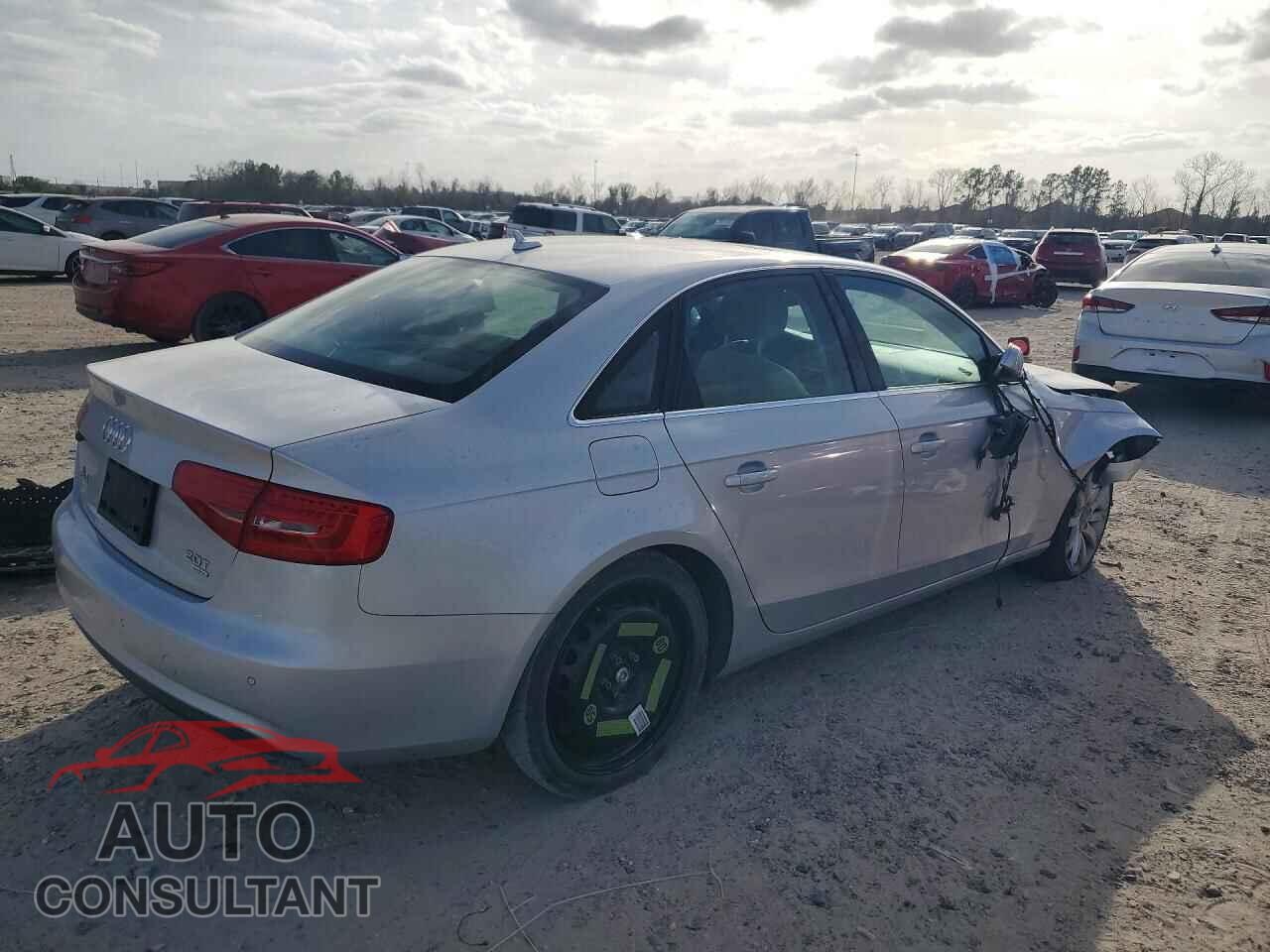 AUDI A4 2013 - WAUFFAFL6DN030187