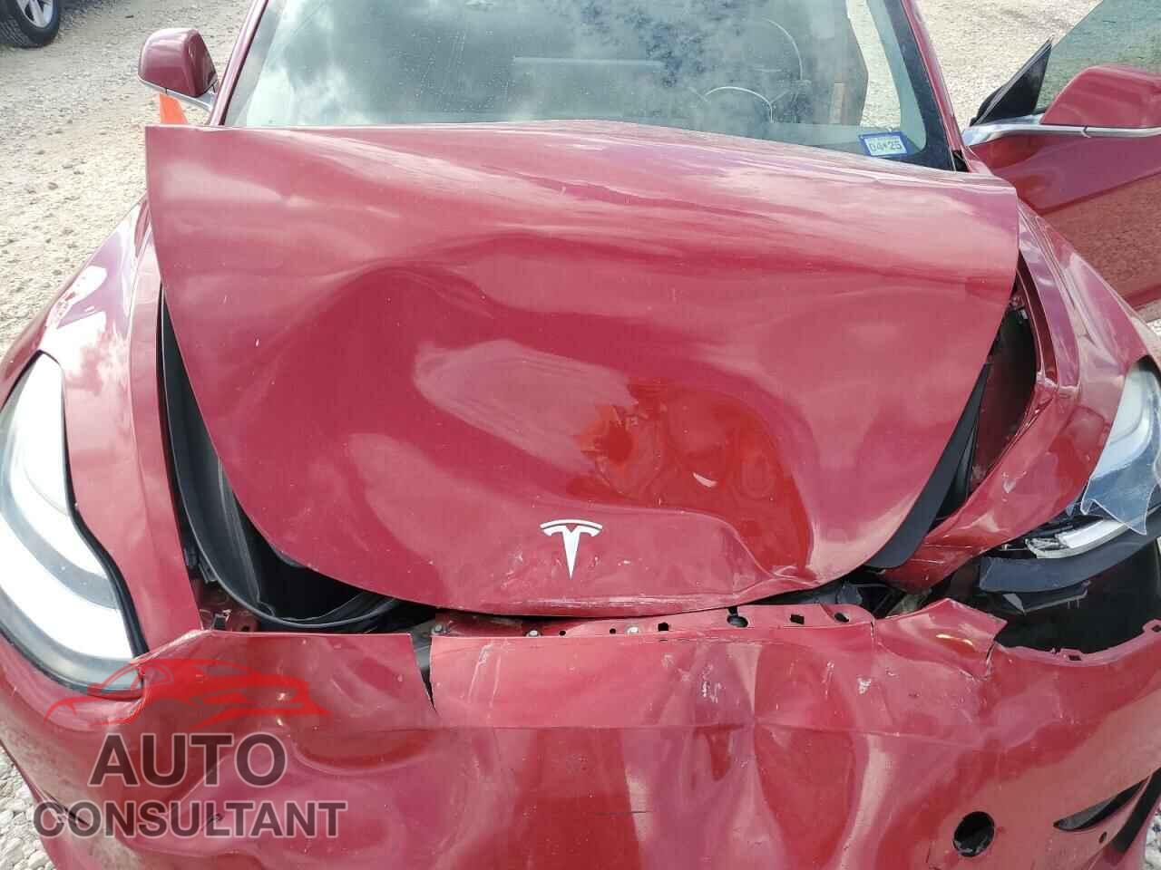 TESLA MODEL 3 2018 - 5YJ3E1EB7JF083752