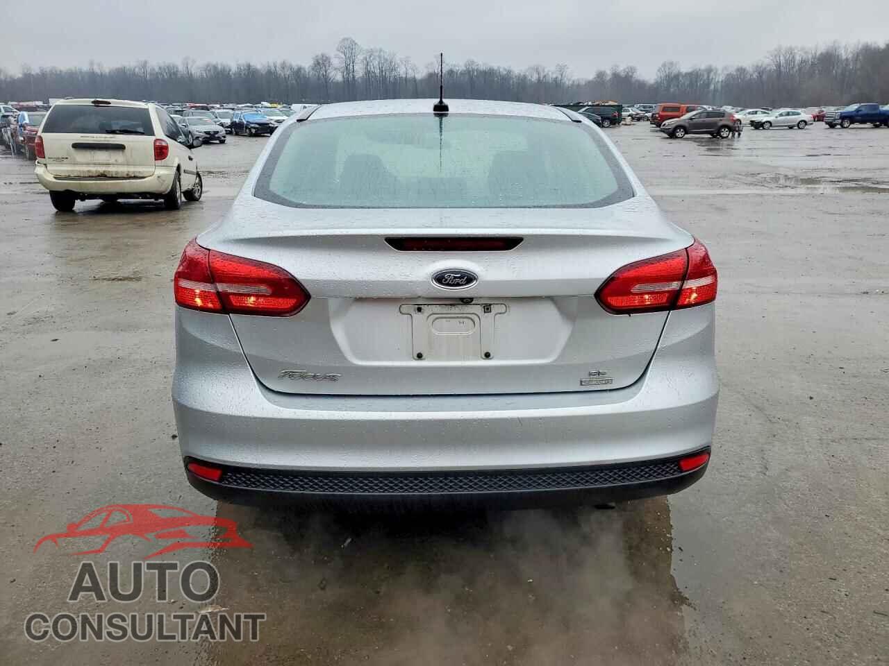 FORD FOCUS 2017 - 1FADP3FE0HL307086