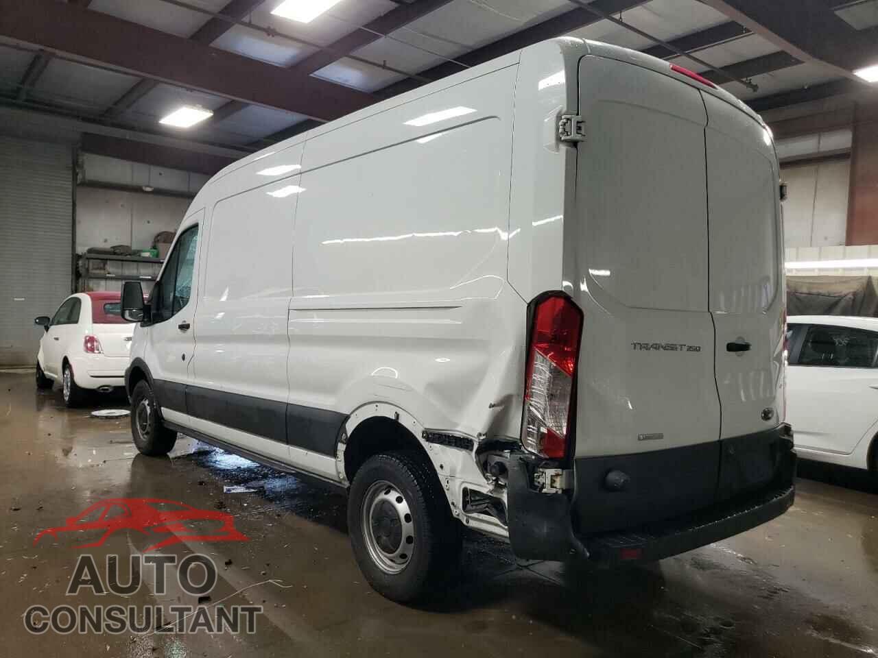 FORD TRANSIT 2016 - 1FTYR2CG2GKB23942
