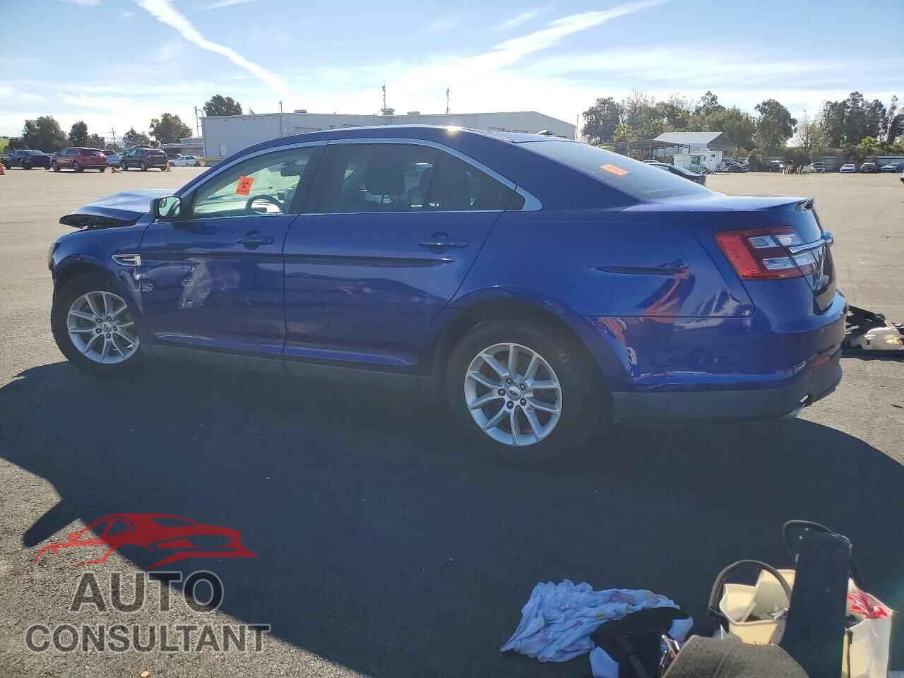 FORD TAURUS 2015 - 1FAHP2D83FG112792
