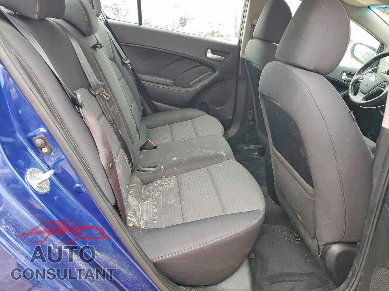 KIA FORTE 2017 - 3KPFL4A74HE130984