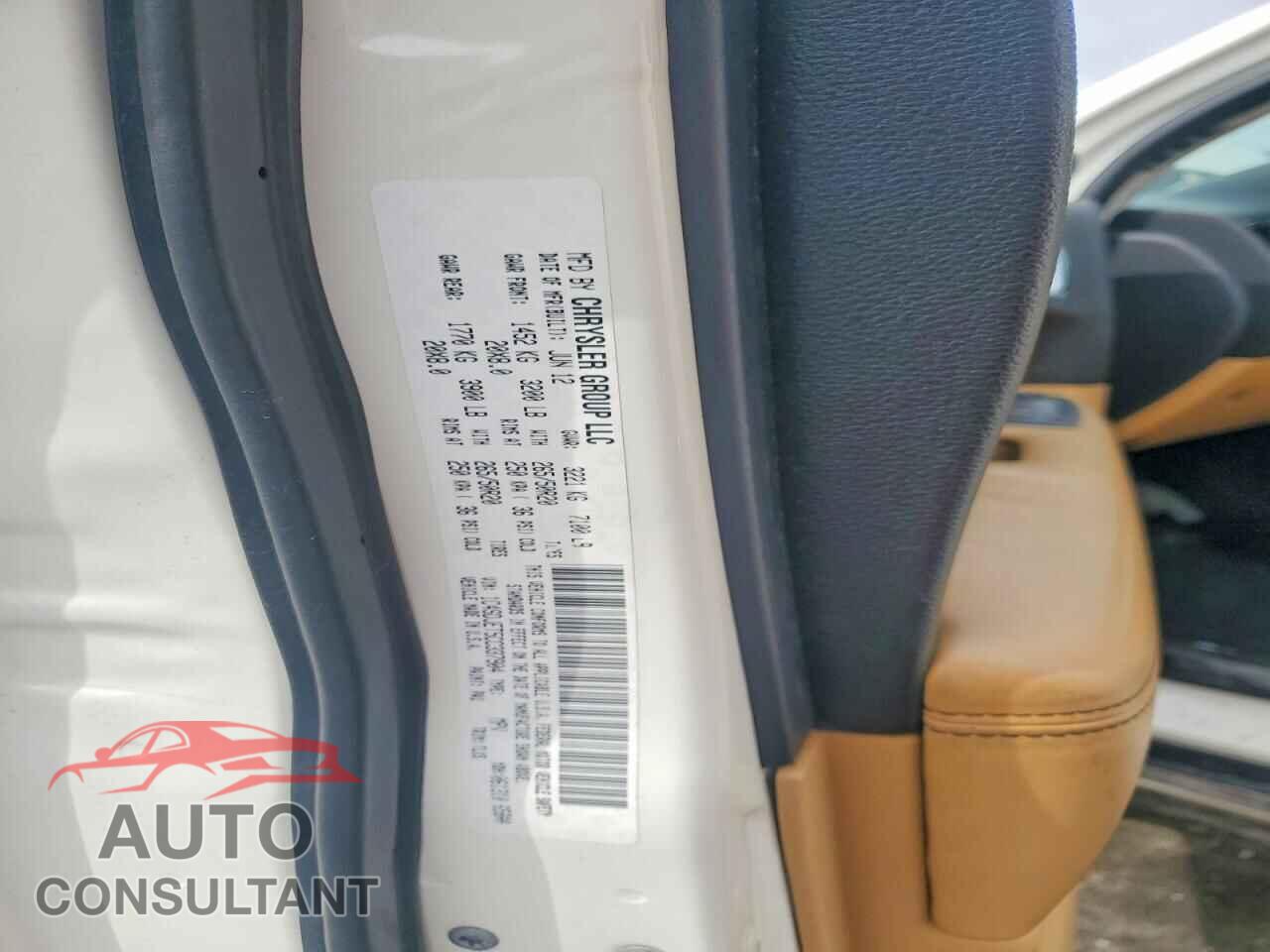 DODGE DURANGO 2012 - 1C4SDJET5CC337904