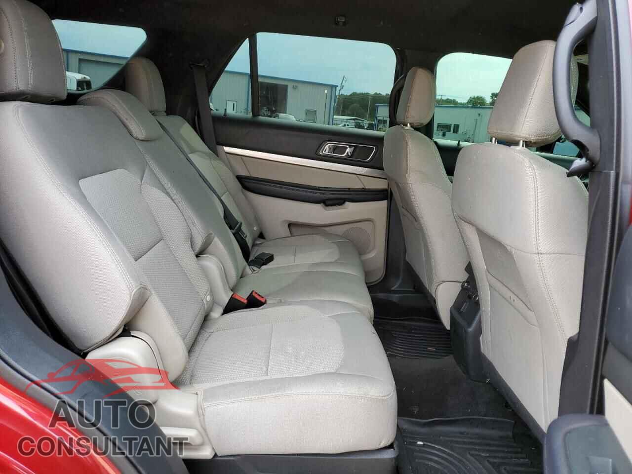FORD EXPLORER 2018 - 1FM5K7D86JGB97043