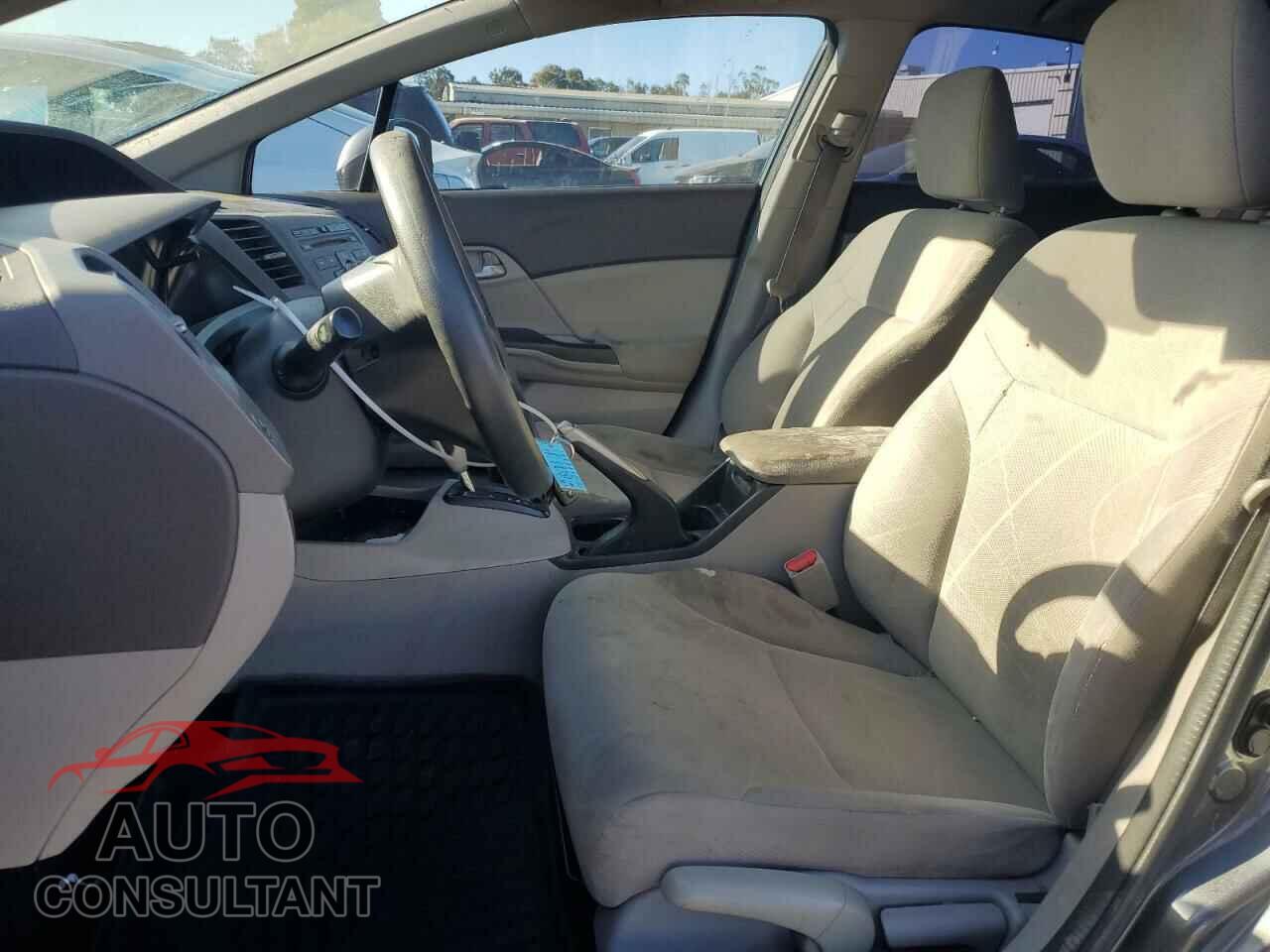 HONDA CIVIC 2012 - 2HGFB2F55CH605989