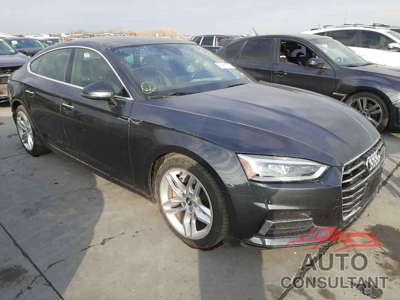 AUDI A5 2019 - WAUANCF55KA054348