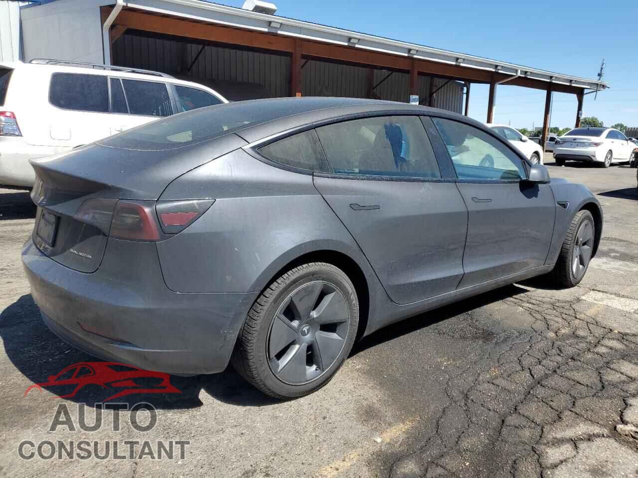 TESLA MODEL 3 2023 - 5YJ3E1EB4PF635250