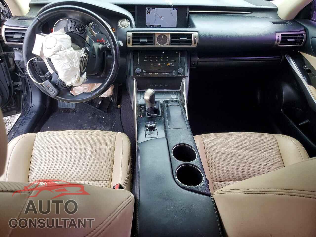 LEXUS IS 2014 - JTHBF1D20E5017365