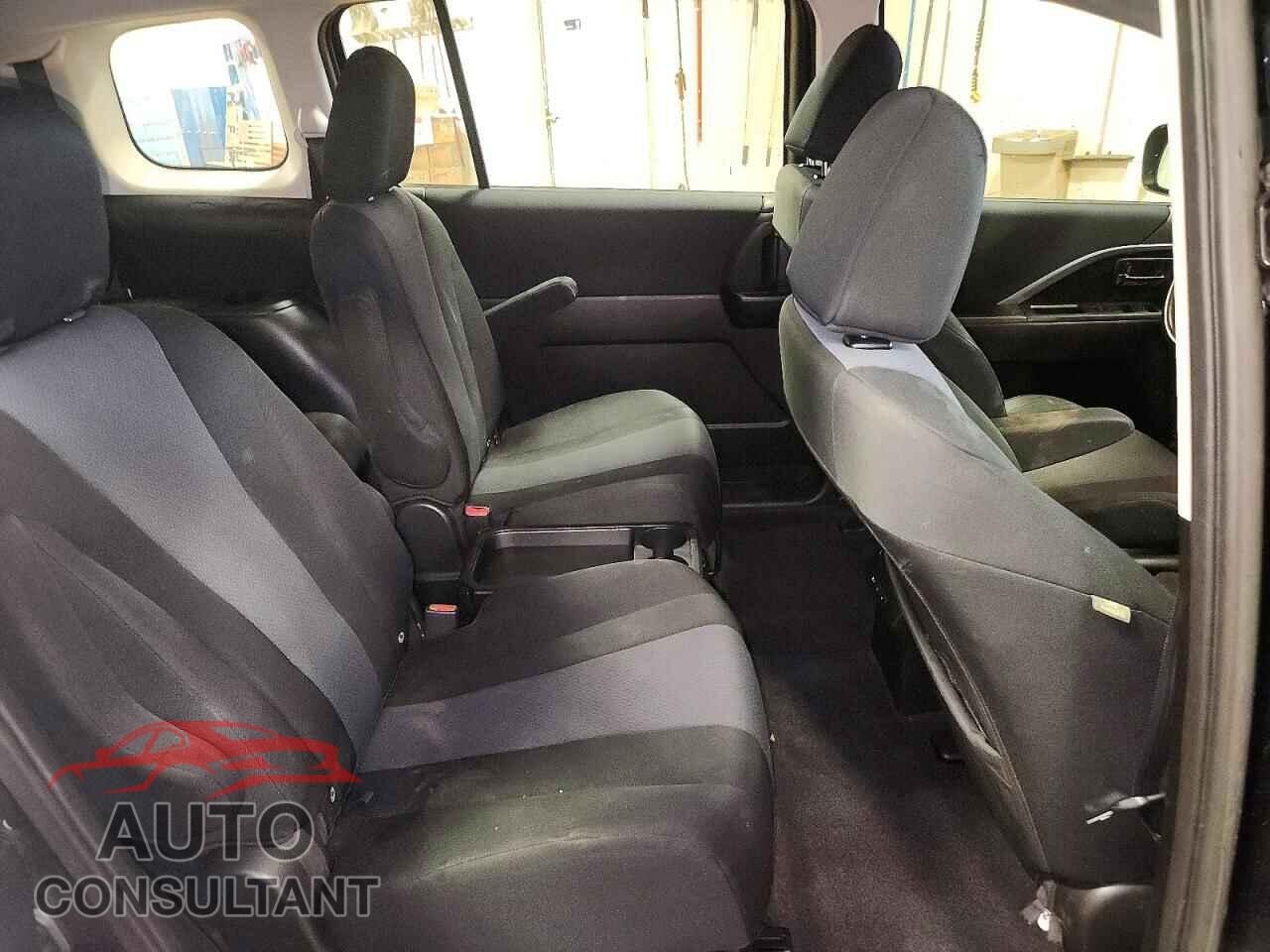 MAZDA 5 2013 - JM1CW2BL4D0147765