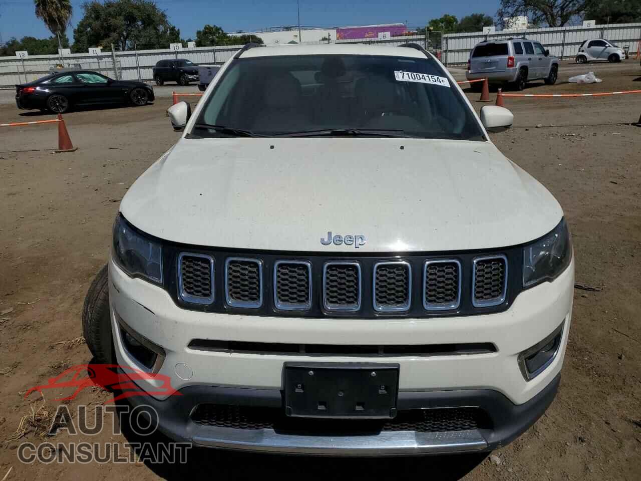 JEEP COMPASS 2020 - 3C4NJDCB5LT111447