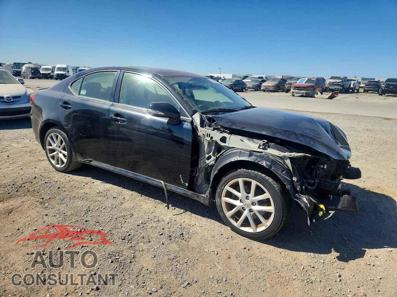 LEXUS IS 2012 - JTHCF5C24C5056423