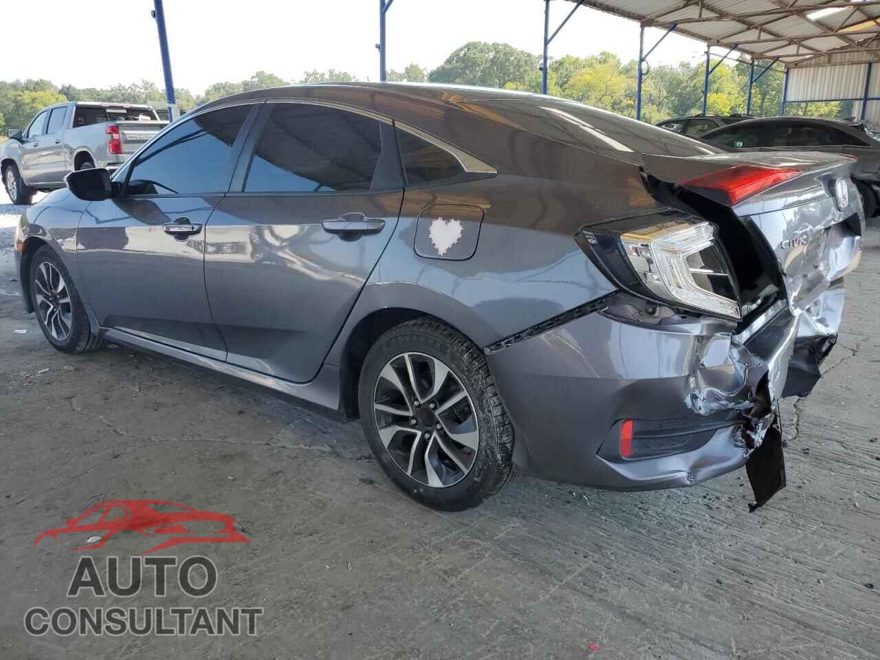 HONDA CIVIC 2018 - 19XFC2E55JE026913